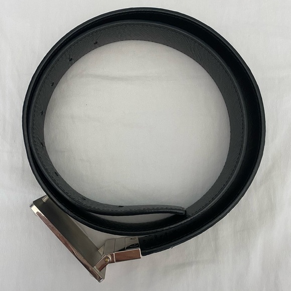 Louis Vuitton Belt - Picture 2 of 7